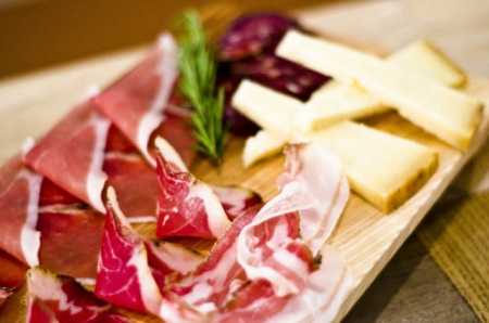 Tagliere di salumi e formaggi
